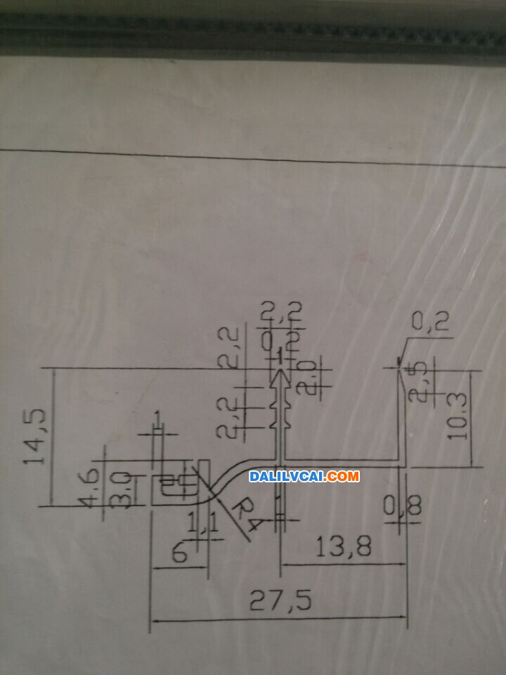 地板壓條鋁型材截面圖