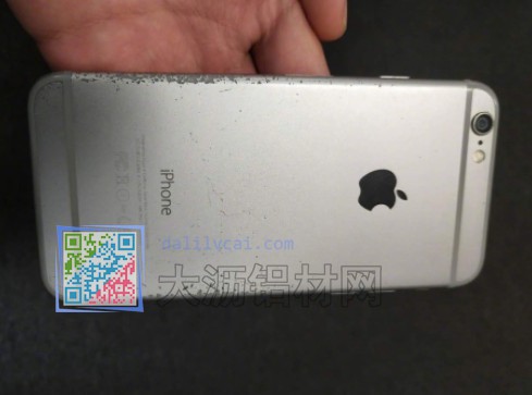 陽極氧化工藝后的蘋果iphone 6手機被自然氧化